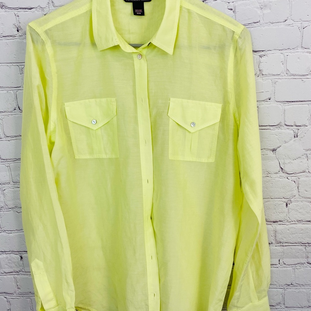 Victoria’s Secret Sheer Lemon 🍋 Blouse Sz M